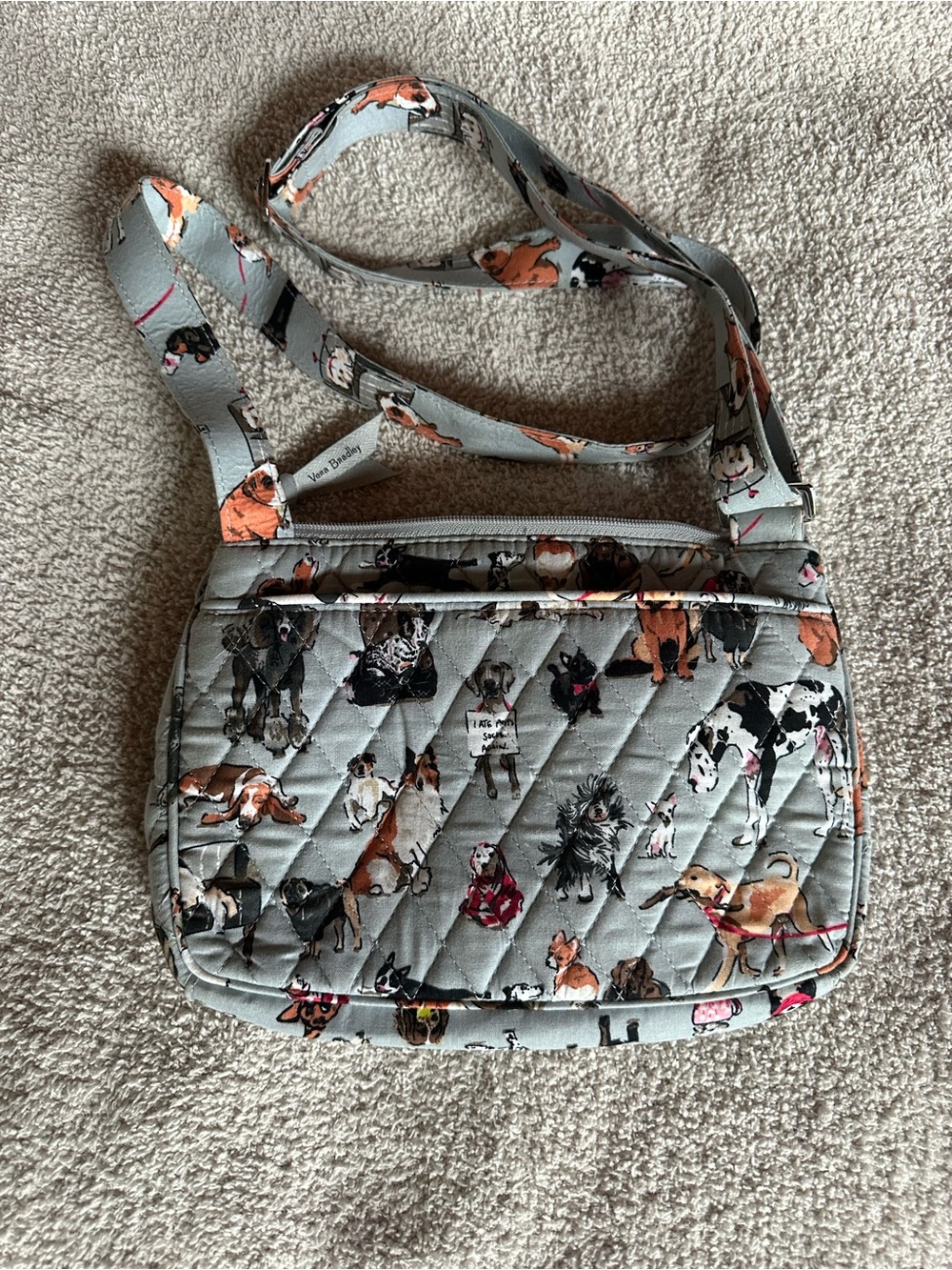 Vera Bradley “Best in Show” - Picture 2 of 5